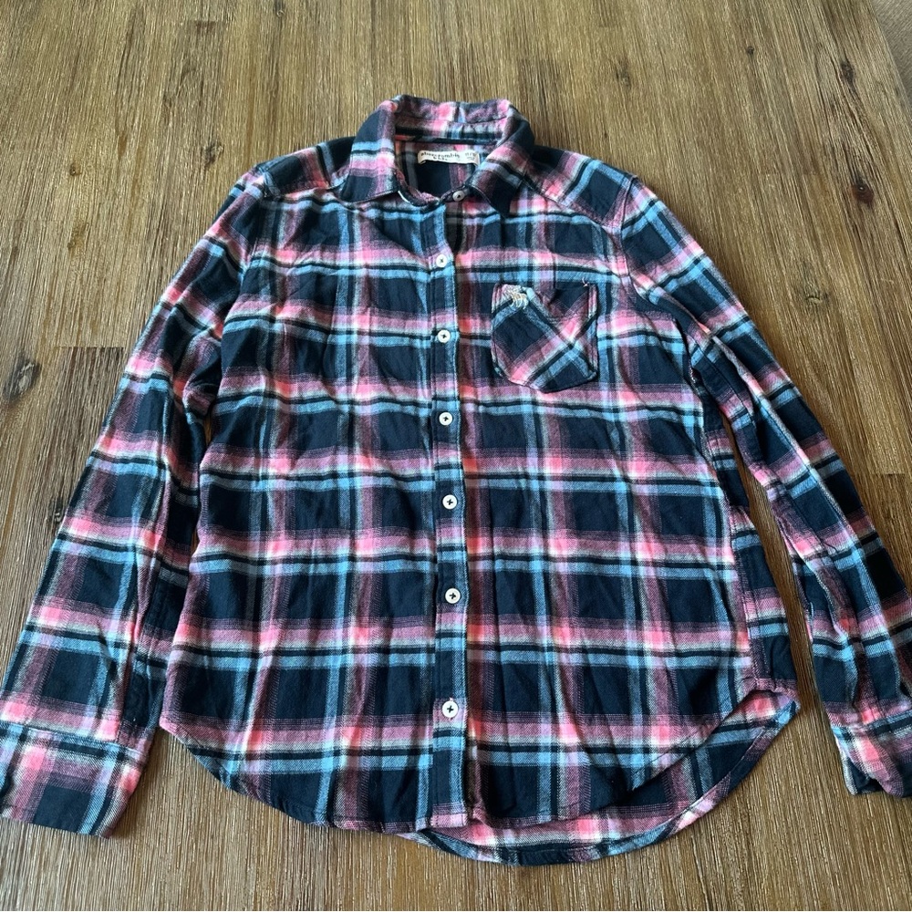 3/24$ Abercrombie Kids Pink and Blue Plaid Shirt size 11/12